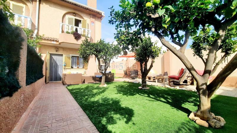 Foto 201c7a69-de37-45f3-b0dc-4d0c0036afb6. Semi detached house with parking in Santiago de La Ribera San Javier