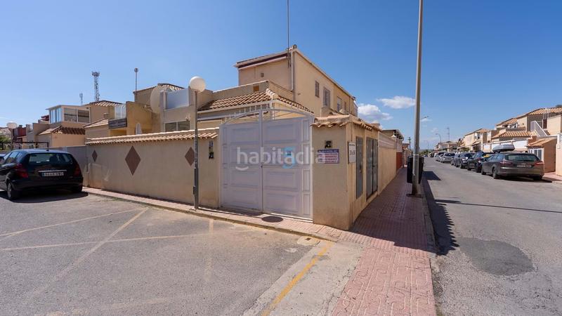 Foto 6a6a9649-5e04-4d0c-8d75-8d08dd2c4793. Reihenhaus mit heizung pool in Zona Carrefour - Urbanizaciones Torrevieja