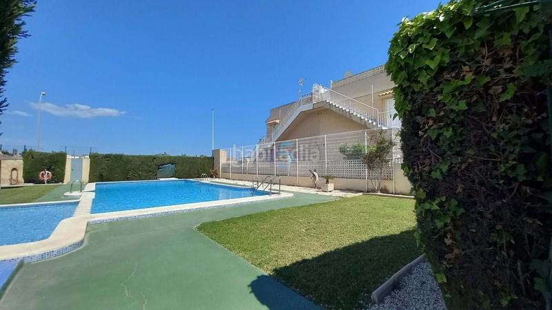 Foto c4746b55-5553-492d-b37a-a2f7390f9ffb. Reihenhaus mit heizung pool in Zona Carrefour - Urbanizaciones Torrevieja