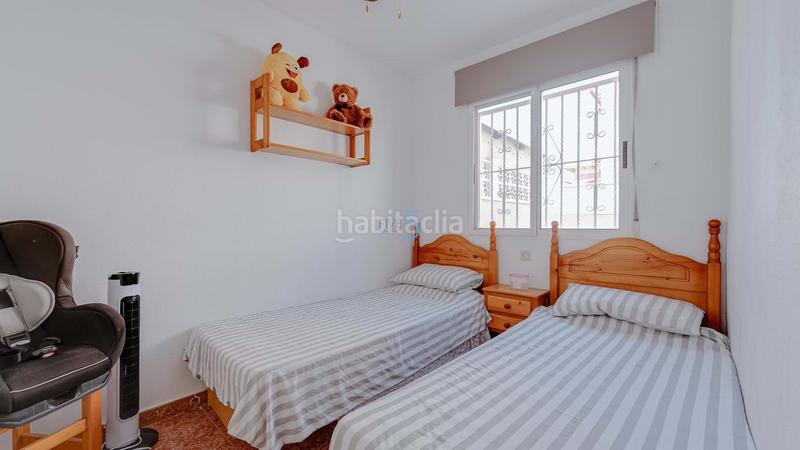 Foto 5228a05c-1410-401e-9bf7-a91d96d5a48f. Semi detached house with heating pool in Zona Carrefour - Urbanizaciones Torrevieja