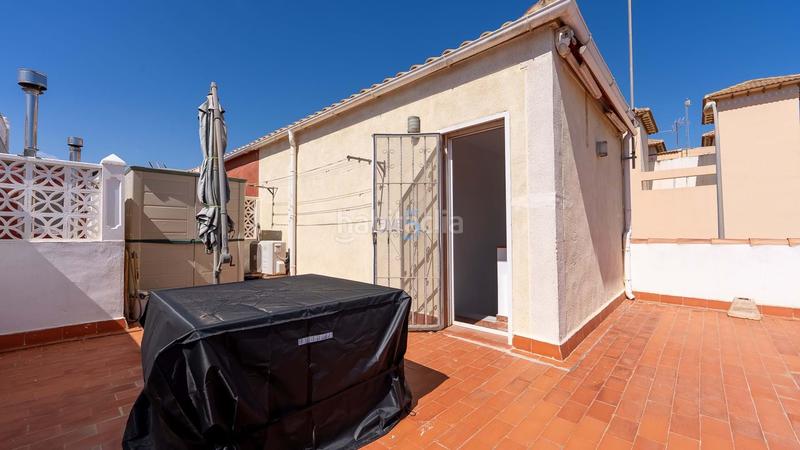 Foto 6077897b-0099-4e46-83c8-191183093a7c. Semi detached house with heating pool in Zona Carrefour - Urbanizaciones Torrevieja