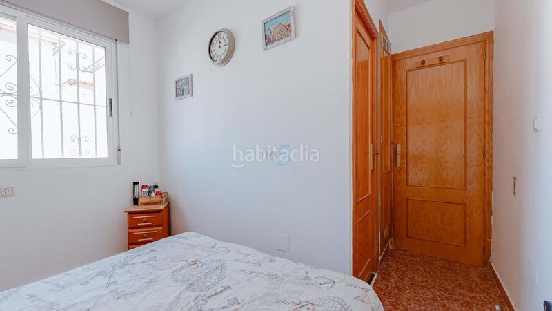 Foto f8d355cf-76ef-4a29-b604-f046863cf34b. Semi detached house with heating pool in Zona Carrefour - Urbanizaciones Torrevieja