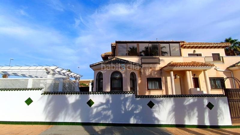 Foto 15334d5e-ffa8-4d53-90b6-3359370403e9. House with heating pool in Rojales