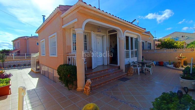 Foto 5d62a393-2e10-427c-9236-54276937f311. House with heating parking in San Fulgencio