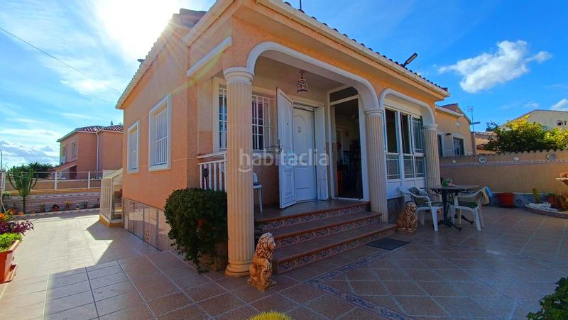 Foto c89bc44c-f6fd-4d15-8701-f25e898c7e16. House with heating parking in San Fulgencio