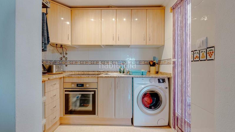 Foto 3a318f2f-5df4-4239-98cc-13f593c8e0a7. Casa adossada amb calefacció a Jerónimo y Avileses Murcia