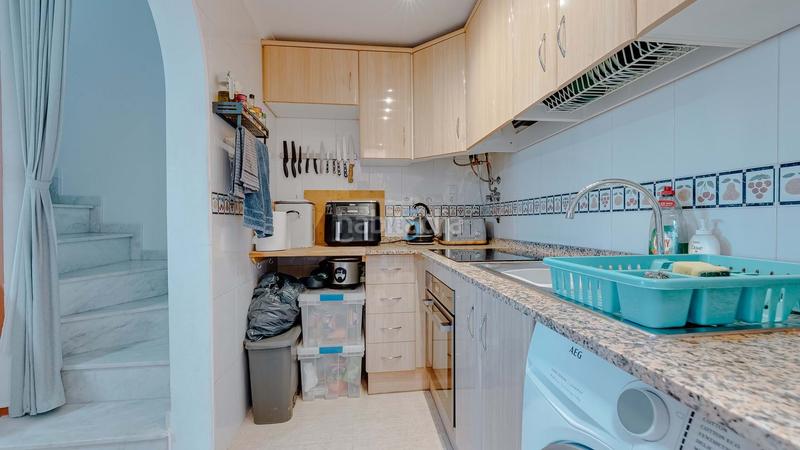 Foto 477e173b-7e26-4d7c-825e-a5ab4fdf8f77. Casa adossada amb calefacció a Jerónimo y Avileses Murcia