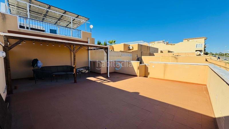 Foto 5c73b94d-2baf-42b5-983a-20809afa8678. Casa amb piscina a Los Balcones y los Altos Orihuela