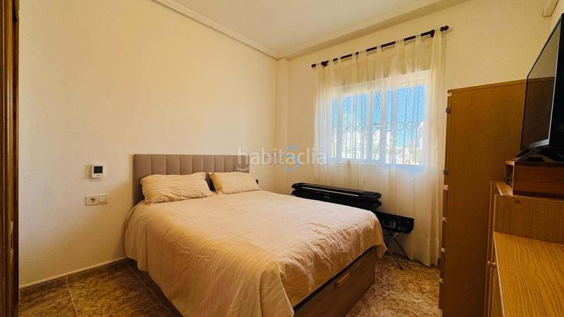 Foto 78938a07-610f-4805-b92c-45a4a1ae749e. Casa amb piscina a Los Balcones y los Altos Orihuela