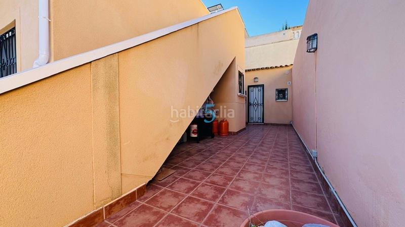 Foto b54d073d-5f76-4f95-8e23-f90fcf53943e. Casa amb piscina a Los Balcones y los Altos Orihuela