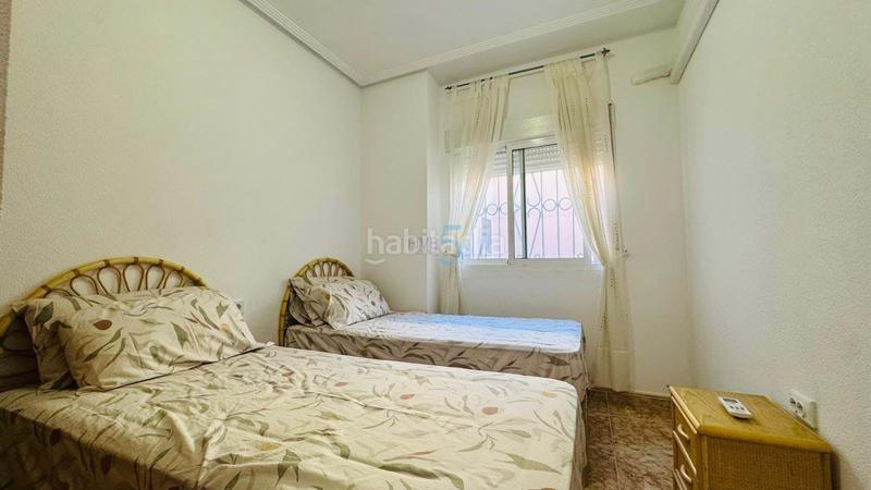 Foto c7457191-c0c0-4fab-8e8d-9303a18c65d2. Casa amb piscina a Los Balcones y los Altos Orihuela