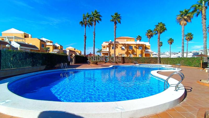 Foto b5b03bbf-1fdd-4ec1-8e8b-d5708c06eb6d. Casa amb calefacció piscina a Rojales