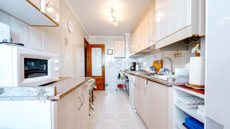 Foto fa5ce6bf-528d-4e76-8400-43ef2ee44adf. Etagenwohnung in Playa de los Náufragos Torrevieja