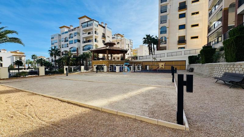 Foto bdf7dbd3-a1b3-45fc-bffc-4303d3d1398e. Flat with heating pool in Los Secanos Guardamar del Segura