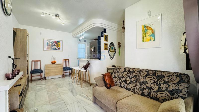 Foto d1446894-ea3f-40a2-8a65-d1b8f61bf8e8. Pis amb piscina a Zona los Frutales Torrevieja