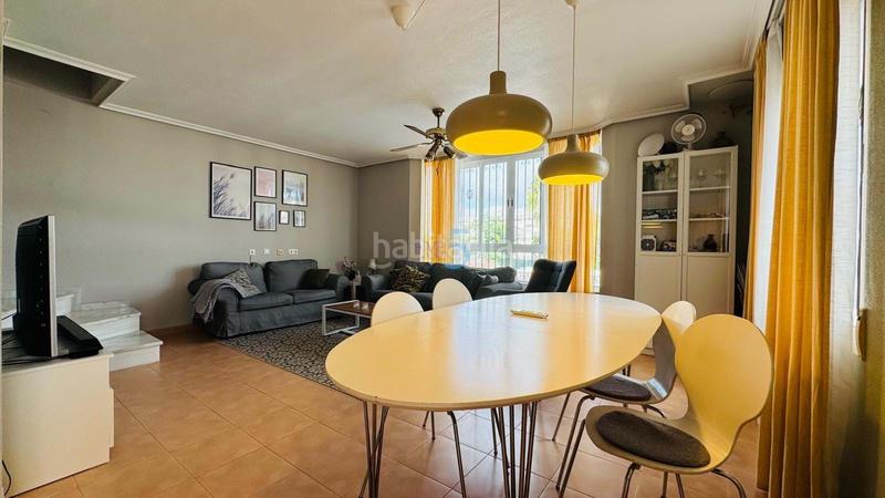 Foto b539e91e-1d18-485e-a4e4-b909d13b1673. Casa a schiera con piscina in Los Almendros Orihuela