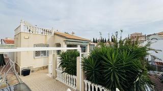 Haus  Calle sierra de bernia. Esta fabulosa villa independiente de tres dormitorios se encuent
