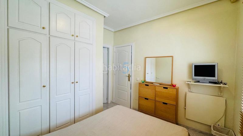 Foto 32639ff7-e1cb-4034-bd76-010841ec23ce. Casa amb piscina a Rojales