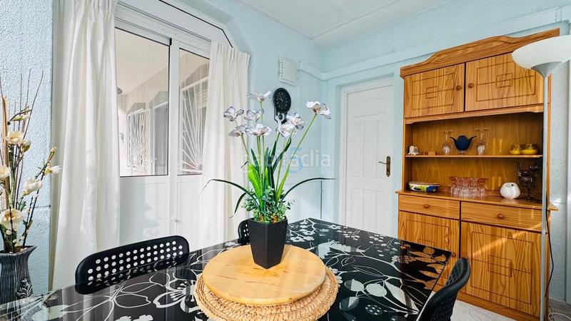 Foto 535a8f4c-727c-40f4-abe6-b4a0515a04d2. Casa amb piscina a Rojales