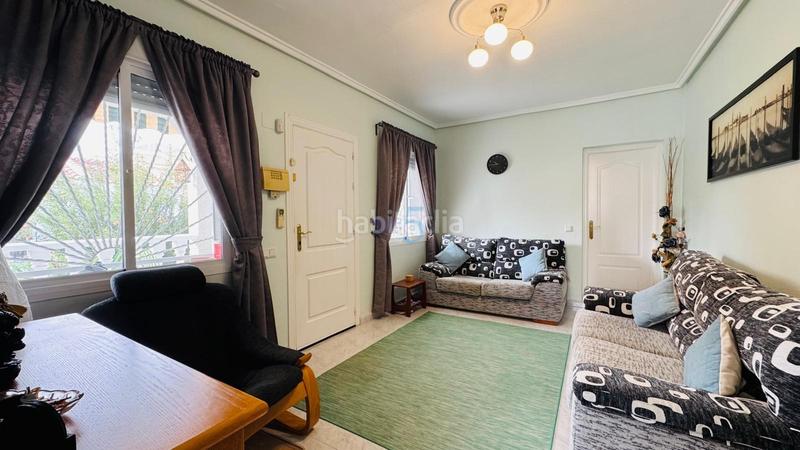 Foto 93830094-1d9e-42cf-845b-9c2a37eb70ec. Casa amb piscina a Rojales