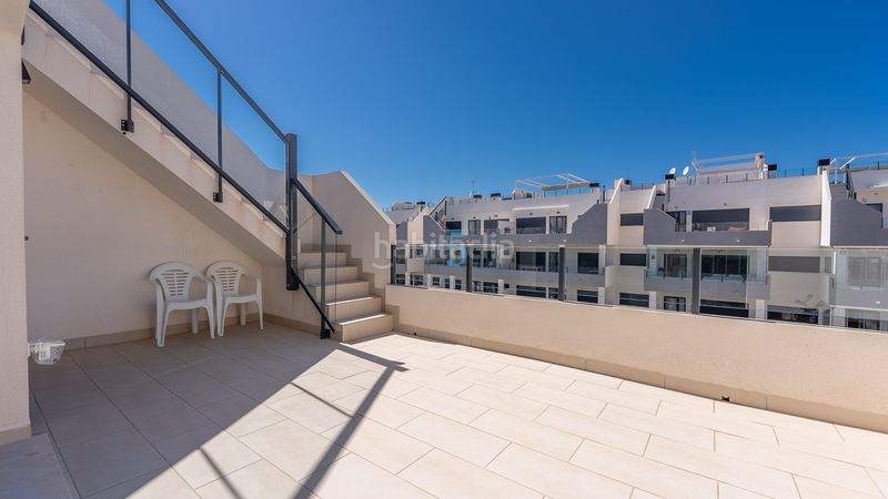 Foto 80d51eef-4627-4edb-b08b-30de21880613. Pis amb piscina a Villamartín-Las Filipinas Orihuela