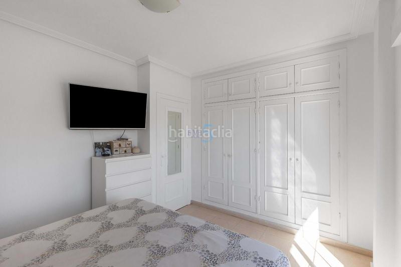 Foto 1d704dfe-740c-4268-803c-366ec80a2cbe. Maison jumelée avec piscine dans Lomas de Cabo Roig - Los Dolses Orihuela