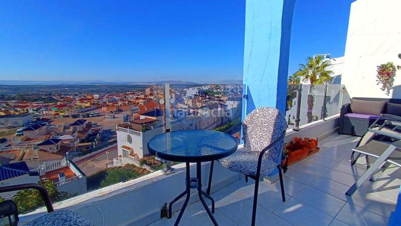 Foto 00ccca2c-8536-4d9f-93e0-0cac794841b3. Pis amb piscina a Rojales