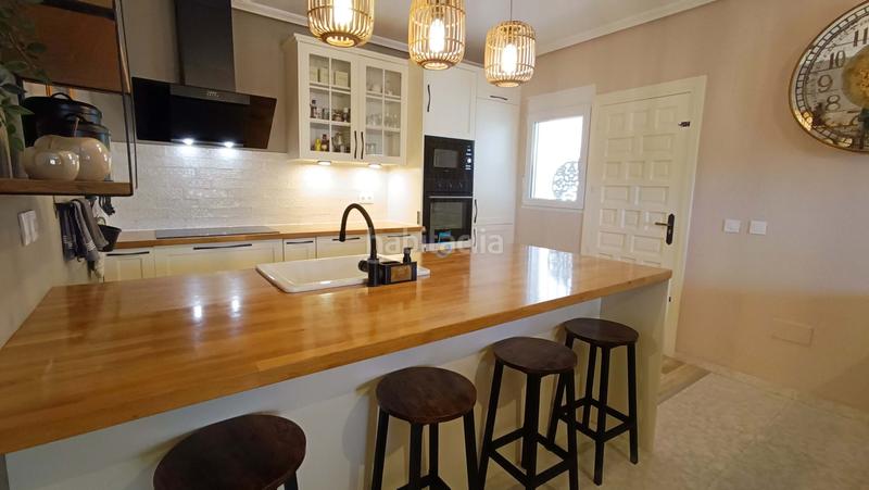 Foto 64e5e787-429a-4c32-b175-7b5281e15a8c. Casa con riscaldamento piscina in Zona Carrefour - Urbanizaciones Torrevieja