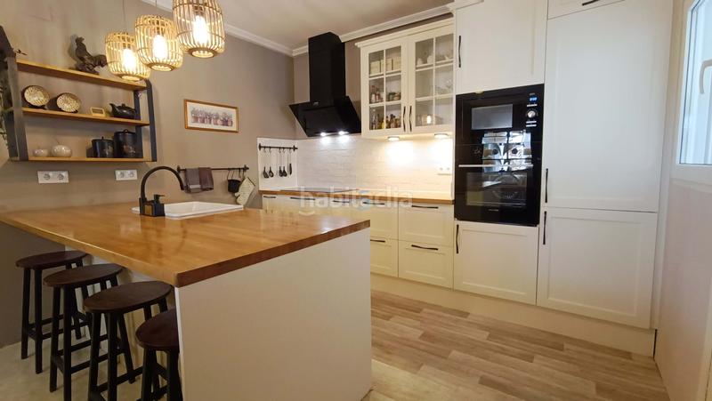 Foto 97485ba9-c8ca-4c26-aba2-309fe30007d5. Casa con riscaldamento piscina in Zona Carrefour - Urbanizaciones Torrevieja