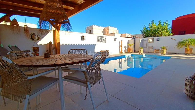 Foto dd83d2d8-2f03-48a2-ba9a-1499f30865de. Casa con riscaldamento piscina in Zona Carrefour - Urbanizaciones Torrevieja