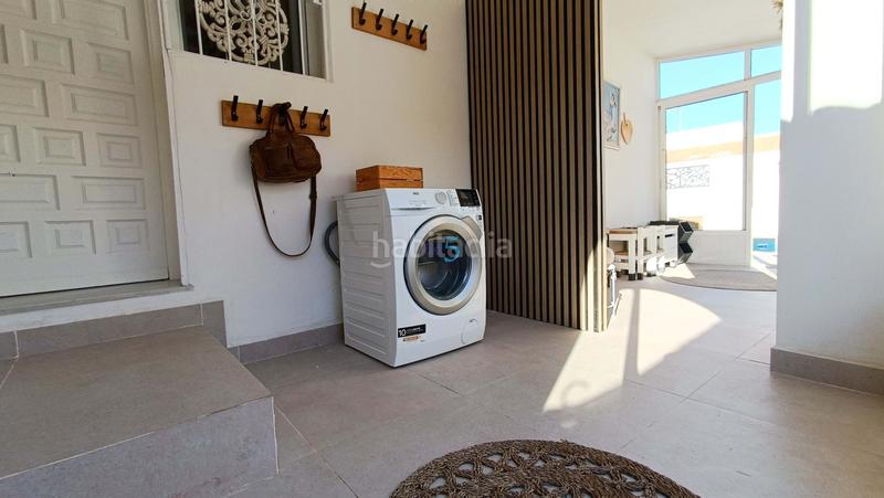 Foto e554be32-5335-45d0-9d3f-9fa24ee9ac99. Casa con riscaldamento piscina in Zona Carrefour - Urbanizaciones Torrevieja