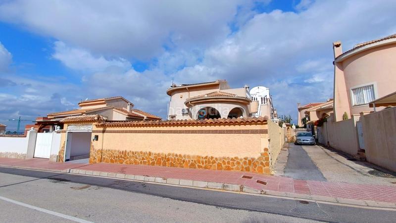 Foto 7185b0c3-2340-421c-b469-7506bda6215a. Casa amb calefacció piscina a Rojales