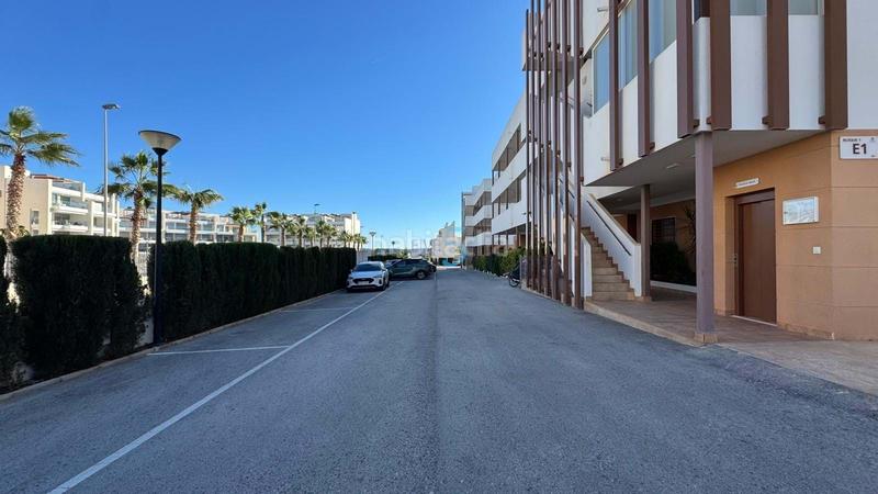 Foto eeb28ee9-b596-4b04-829e-538acf363597. Appartamento con piscina in Villamartín-Las Filipinas Orihuela