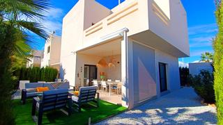 Pis  Avenida antonio pedrera soler. Apartamento moderno impecable de dos dormitorios en la esquina,