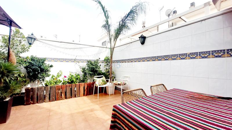 Foto 636b6798-972a-4f17-9ea3-b9acb3b1b8da. Maison jumelée avec chauffage parking dans Centro Alcázares (Los)