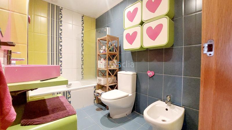 Foto b50aed18-542c-4f3a-825d-95f867a04800. Maison jumelée avec chauffage parking dans Centro Alcázares (Los)