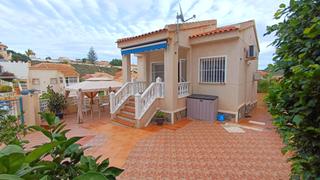 Maison  Calle sierra de gata. Encantadora villa independiente de 23 dormitorios con gran parce