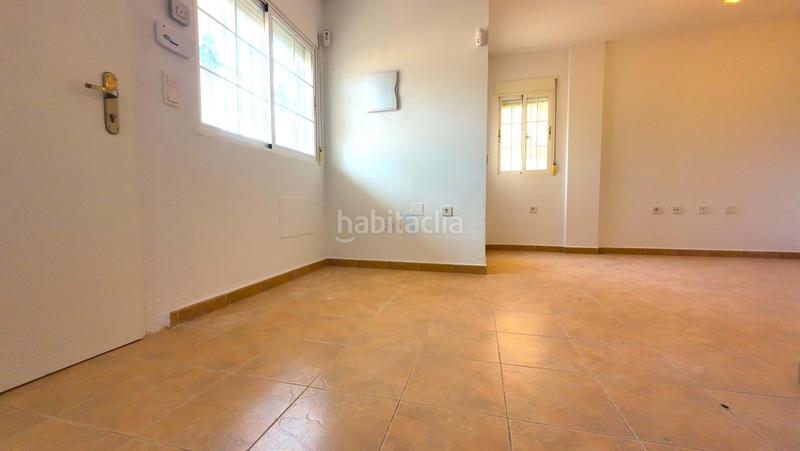 Foto 1e7fce93-e057-4405-8e18-5896a3178b9d. Maison jumelée avec piscine dans Zona Carrefour - Urbanizaciones Torrevieja