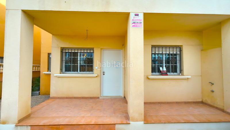 Foto 88b97476-9503-46ce-88be-5146846ab461. Maison jumelée avec piscine dans Zona Carrefour - Urbanizaciones Torrevieja