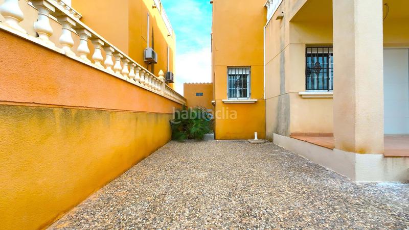 Foto d135e5af-6b57-444c-952b-0215e6523cc7. Maison jumelée avec piscine dans Zona Carrefour - Urbanizaciones Torrevieja