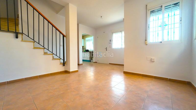 Foto f1f756a1-ffec-4323-83e9-35df56baf4c0. Maison jumelée avec piscine dans Zona Carrefour - Urbanizaciones Torrevieja