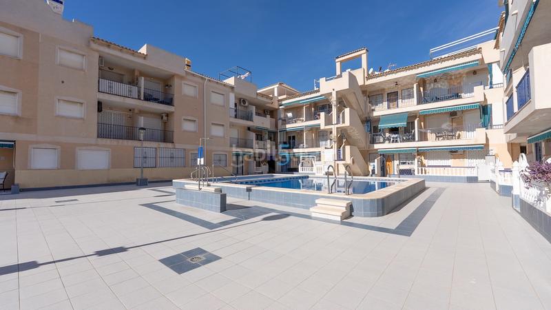 Foto 9b9068aa-11ba-42f9-a5c0-7d37458d0d72. Flat with pool in Playa de los Náufragos Torrevieja