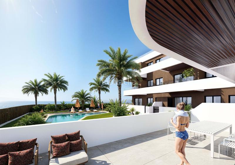 Foto ceaaeae7-9bf5-4e8b-8051-0c8b95e4bd87. Appartement avec piscine dans Puerto Deportivo Guardamar del Segura