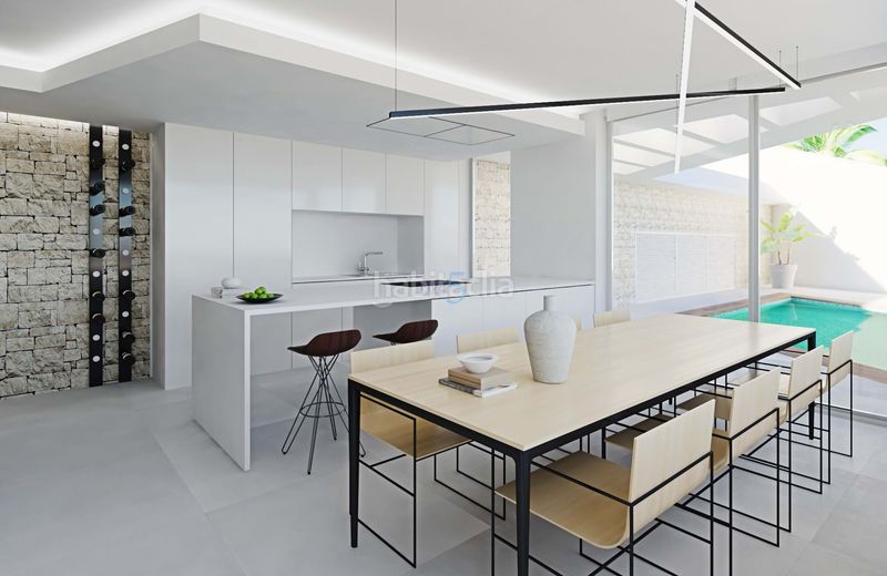 Foto ce9cb056-9be6-4082-89e6-b3d5455bdd20. Maison avec piscine dans Maryvilla Calp