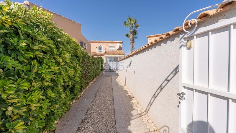 Foto ba8b26ca-f5d4-44ae-a566-0630be293a83. Maison avec chauffage piscine dans Rojales