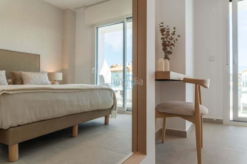 Foto 18b8cead-41b8-4077-aec0-8ad1200a4007. Pis amb piscina a Playa Flamenca Orihuela