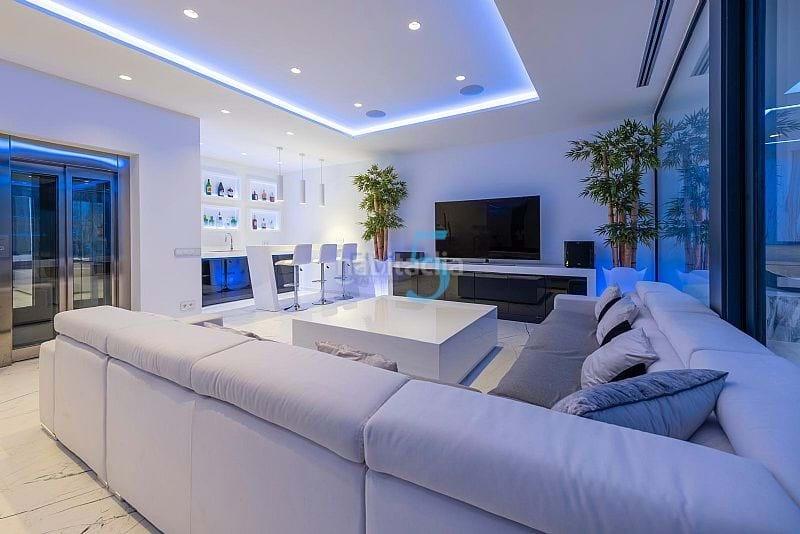 Foto f1b5f6a3-f8a7-4015-8e1e-42a7e84b39c4. House in Manzanera-Tosal Calp