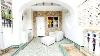 Pis  Calle cuenca. 5 real estate está encantada de comercializar este apartamento a