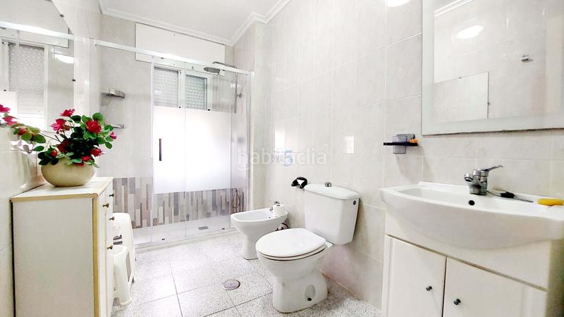Foto 24f25bde-80c9-4cb6-b132-3b0376fe15a7. Casa a schiera con parcheggio in Centro Alcázares (Los)