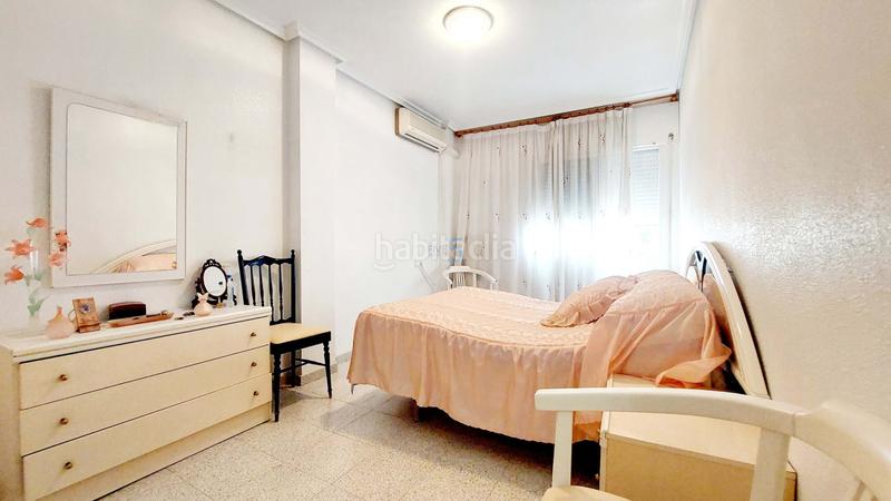 Foto 8f29310f-b479-443f-b0d0-0f6cb9343947. Casa a schiera con parcheggio in Centro Alcázares (Los)